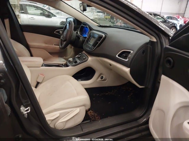 Продаж на аукціоні авто 2016 Chrysler 200 Limited, vin: 1C3CCCAB3GN105641, номер лоту: 44448502