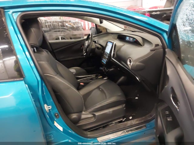2020 TOYOTA PRIUS PRIME JTDKARFP8L3136989 Photo 4