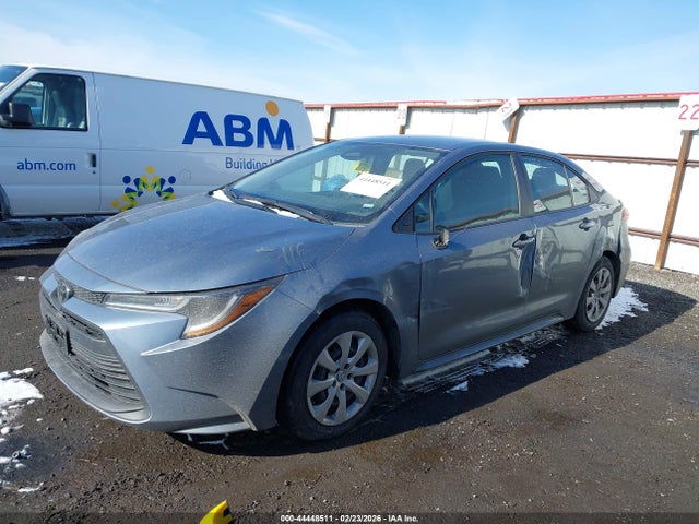 Toyota COROLLA LE 2025 5YFB4MDE4SP308243 Image 2