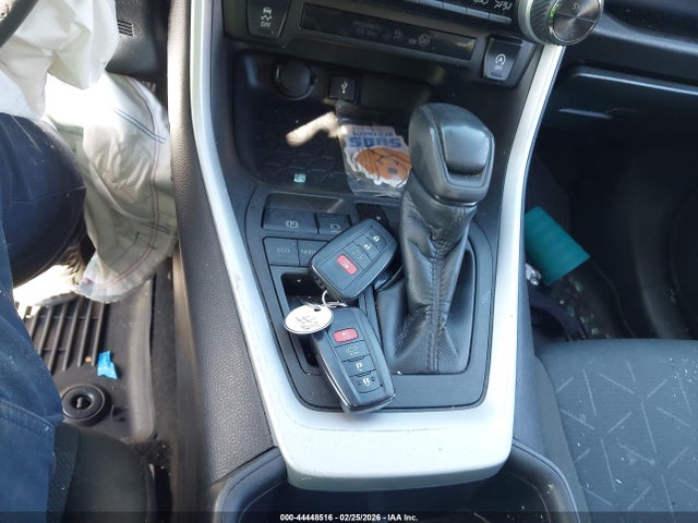 Toyota Rav4 Xle 2022 2T3W1RFV1NC177353 Image 11