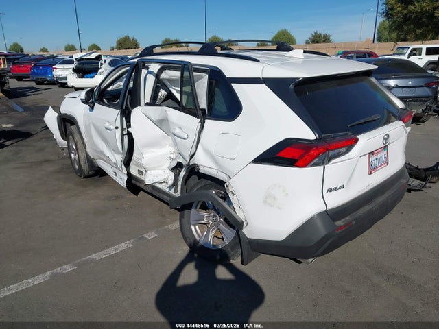 Toyota Rav4 Xle 2022 2T3W1RFV1NC177353 Image 3