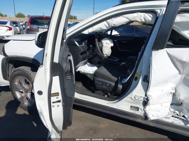 Toyota Rav4 Xle 2022 2T3W1RFV1NC177353 Image 5