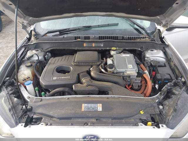3FA6P0LU8HR216720 Ford Fusion Hybrid Se