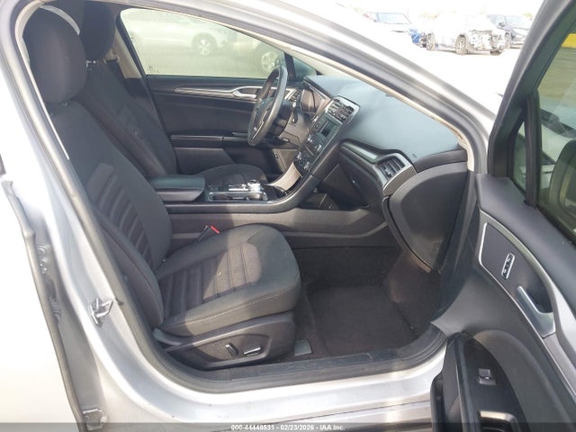 3FA6P0LU8HR216720 Ford Fusion Hybrid Se
