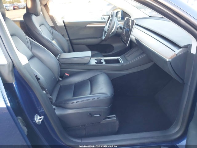 2023 TESLA MODEL Y 7SAYGDEF2PF752011 Photo 4