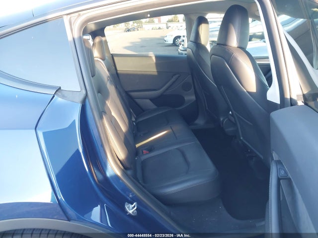 2023 TESLA MODEL Y 7SAYGDEF2PF752011 Photo 7