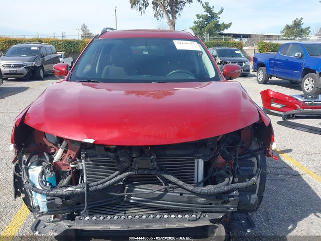 5N1AT2MT1JC806193 Nissan ROGUE SV