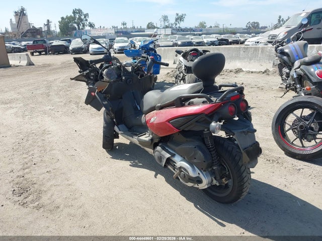 Продажа на аукционе авто 2009 Piaggio Mp3 500, vin: ZAPM610X595000688, номер лота: 44448601