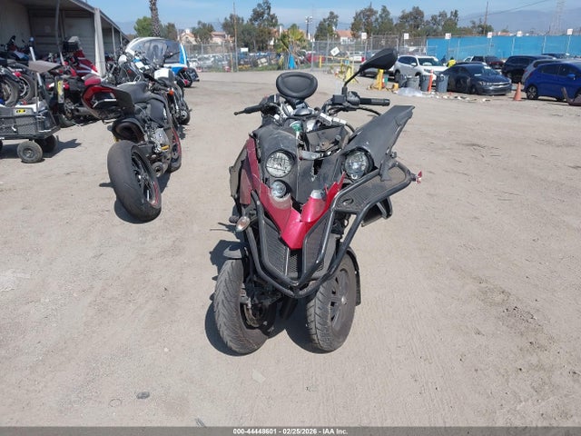 44448601 :رقم المزاد ، ZAPM610X595000688 vin ، 2009 Piaggio Mp3 500 مزاد بيع