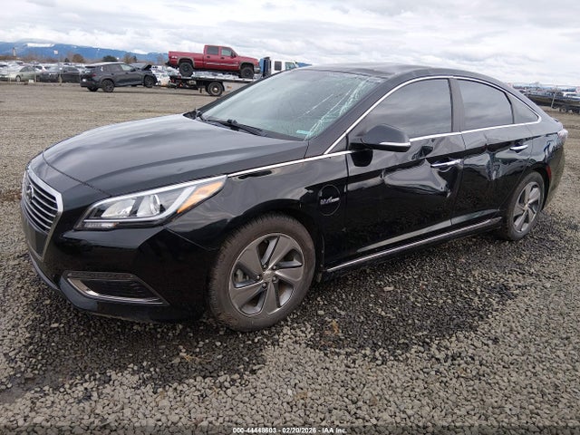 Hyundai SONATA PLUG-IN HYBRID 2017 KMHE14L26HA059885 Image 2