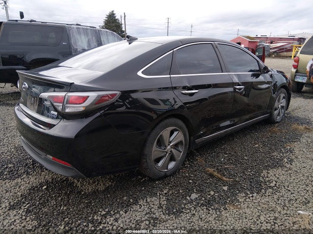 Hyundai SONATA PLUG-IN HYBRID 2017 KMHE14L26HA059885 Image 4