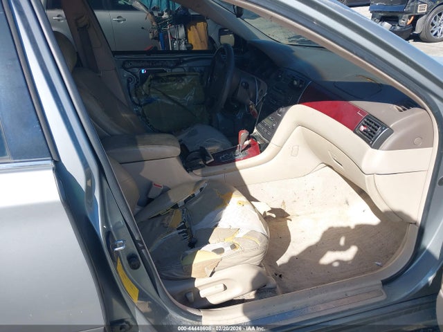 44448608 :رقم المزاد ، JTHBF30G836010958 vin ، 2003 Lexus Es 300 مزاد بيع