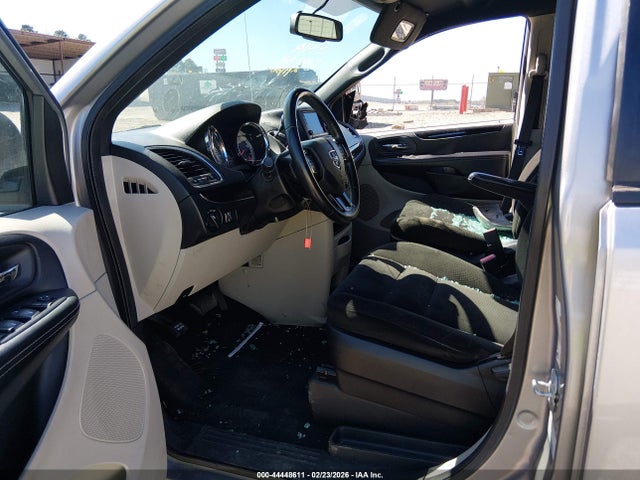 Dodge Grand Caravan Se Plus 2016 2C4RDGBG2GR107419 Image 16