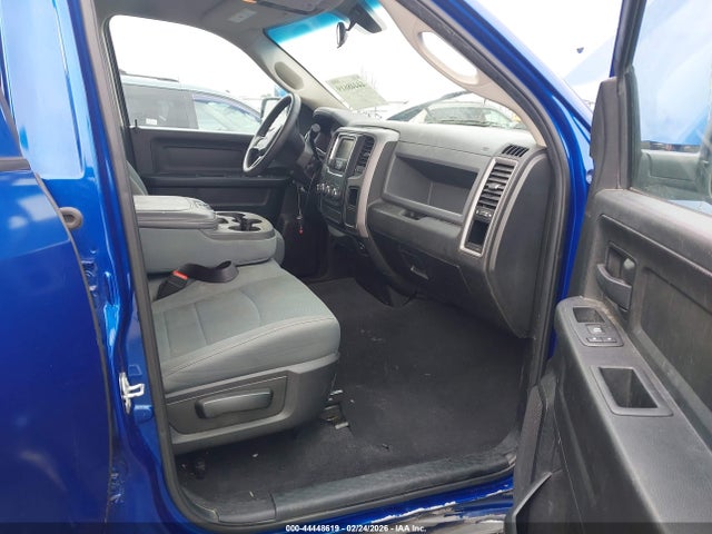 44448619 :رقم المزاد ، 1C6RR7FT4KS532261 vin ، 2019 Ram 1500 Classic St مزاد بيع