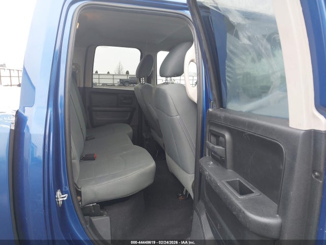 44448619 :رقم المزاد ، 1C6RR7FT4KS532261 vin ، 2019 Ram 1500 Classic St مزاد بيع
