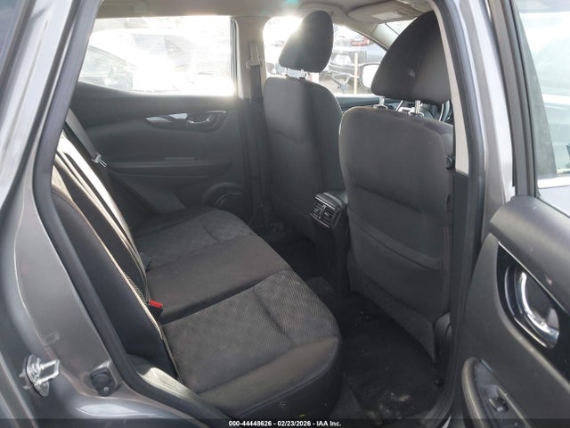 JN1BJ1CP9JW164515 Nissan Rogue Sport Sv