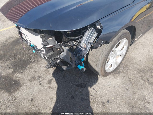 1HGCY1F20PA051685 Honda ACCORD LX