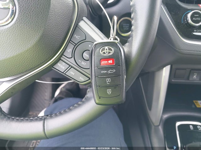 Toyota Corolla Cross Xle 2022 7MUDAAAG2NV020731 Image 11