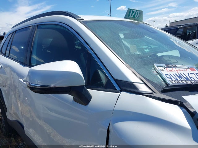 Toyota Corolla Cross Xle 2022 7MUDAAAG2NV020731 Image 14