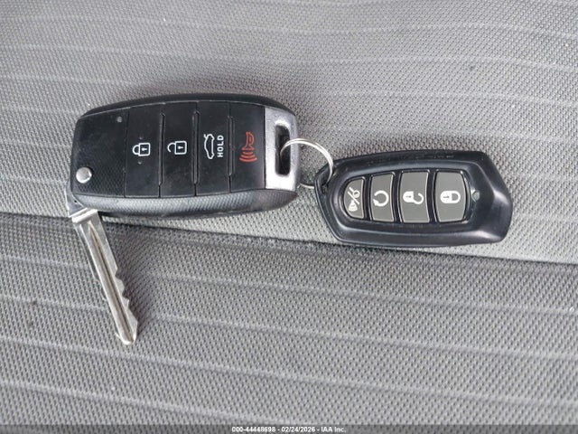KNAFX4A62G5449836 KIA FORTE LX
