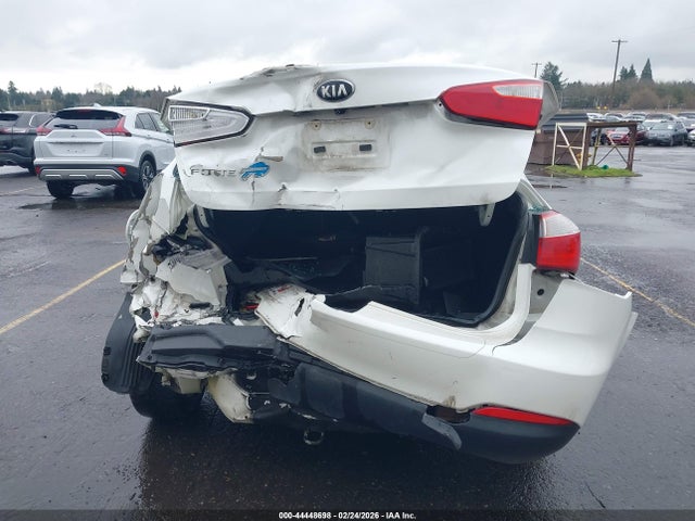 KNAFX4A62G5449836 KIA FORTE LX
