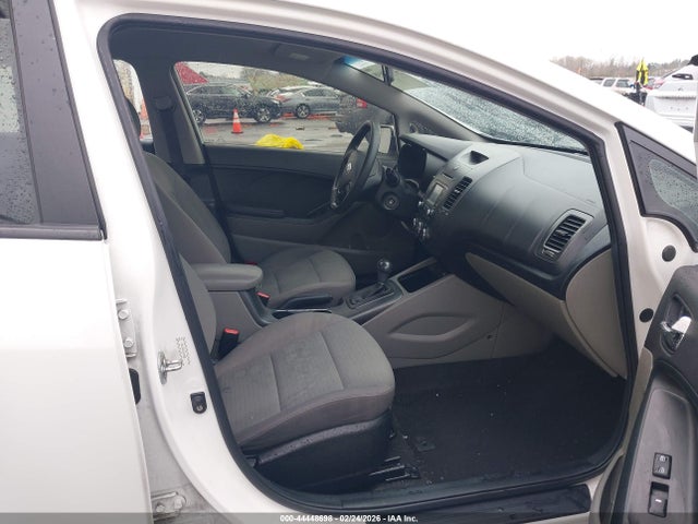 KNAFX4A62G5449836 KIA FORTE LX