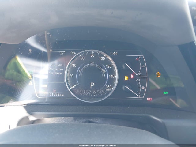 44448744 :رقم المزاد ، 58ADA1C10PU028378 vin ، 2023 Lexus Es 300h مزاد بيع