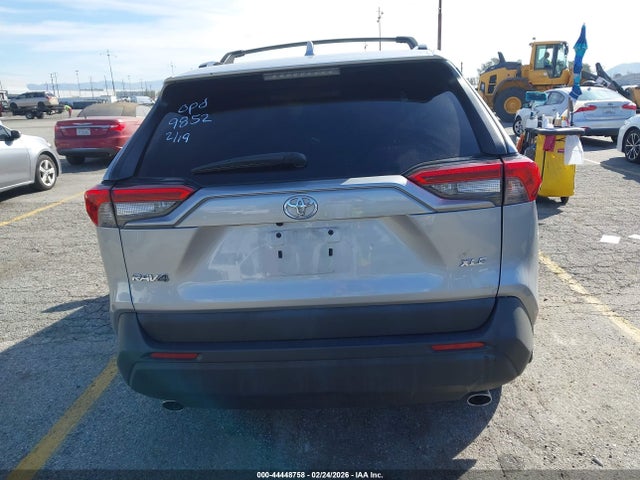Toyota Rav4 Xle 2020 2T3W1RFV3LC080197 Image 15
