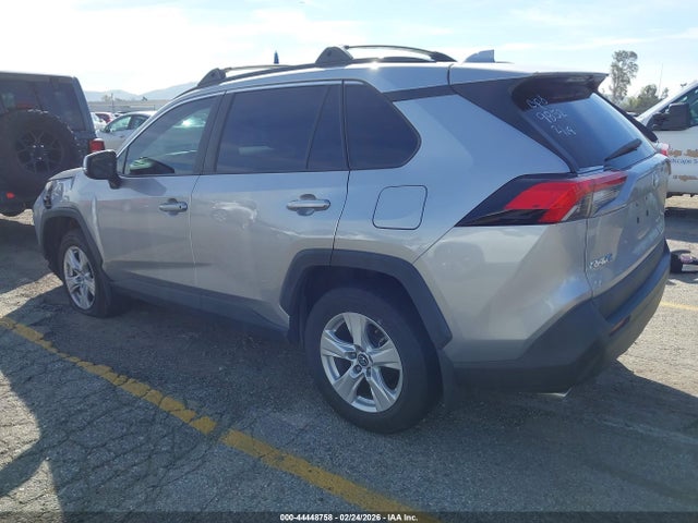 Toyota Rav4 Xle 2020 2T3W1RFV3LC080197 Image 3