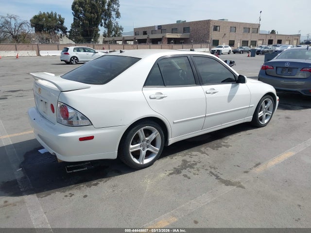 Продажа на аукционе авто 2001 Lexus Is 300, vin: JTHBD182510020978, номер лота: 44448807
