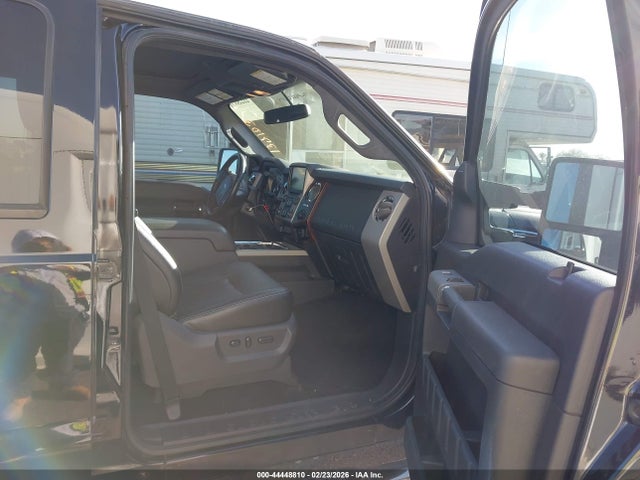 1FT8W3BT4GEC51885 Ford F-350 Lariat