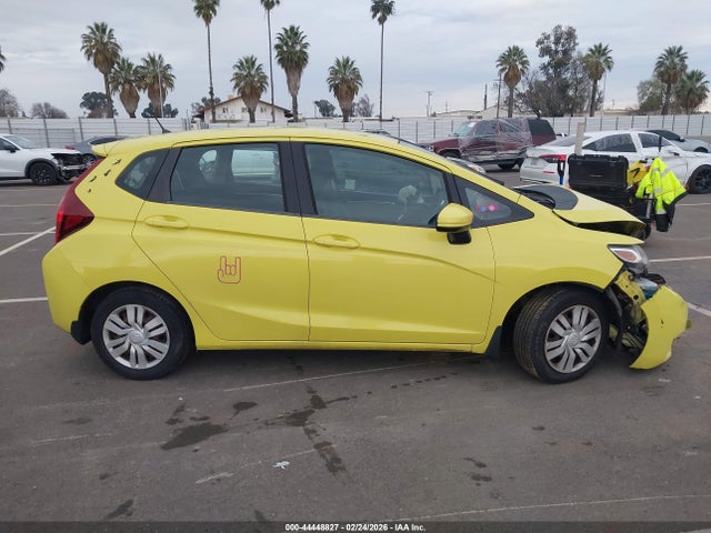 3HGGK5H59FM740031 Honda FIT LX