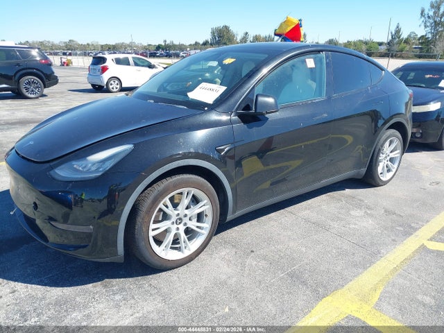 2020 TESLA MODEL Y 5YJYGDEE1LF043178 Photo 1