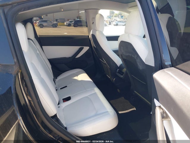 2020 TESLA MODEL Y 5YJYGDEE1LF043178 Photo 7