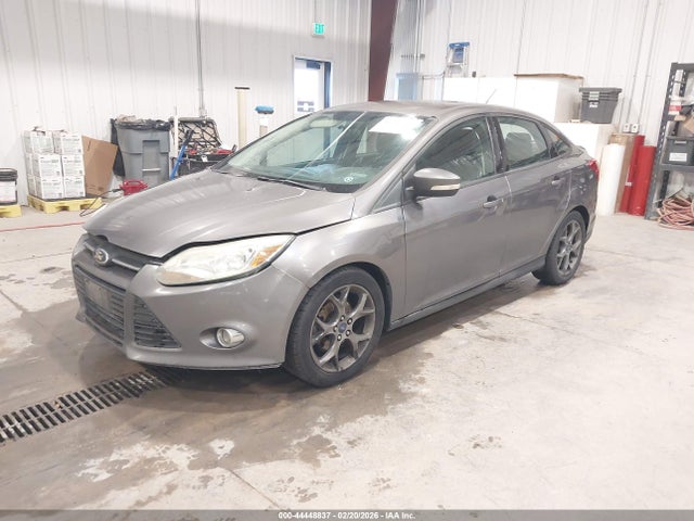 Ford FOCUS SE 2014 1FADP3F23EL327446 Image 2