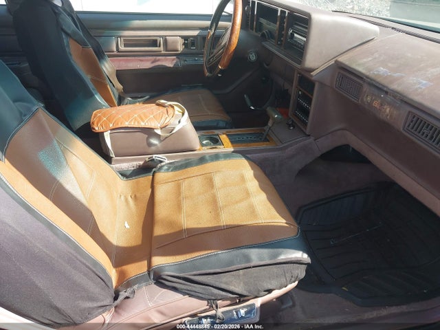 1989 CADILLAC ELDORADO 1G6EL1152KU614639 Photo 4