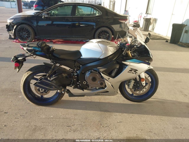 JS1GR7MA3T7100244 Suzuki GSX-R750