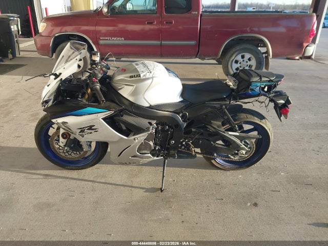 JS1GR7MA3T7100244 Suzuki GSX-R750