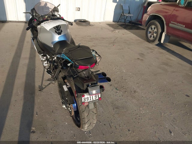 JS1GR7MA3T7100244 Suzuki GSX-R750