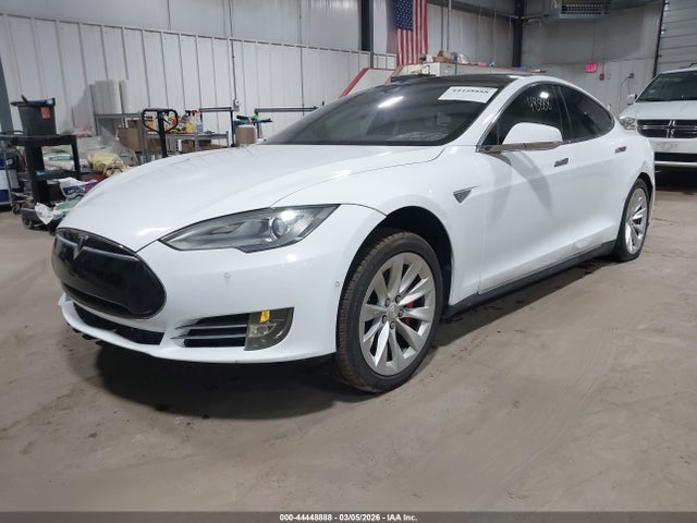 2016 TESLA MODEL S 5YJSA1E49GF126764 Photo 1