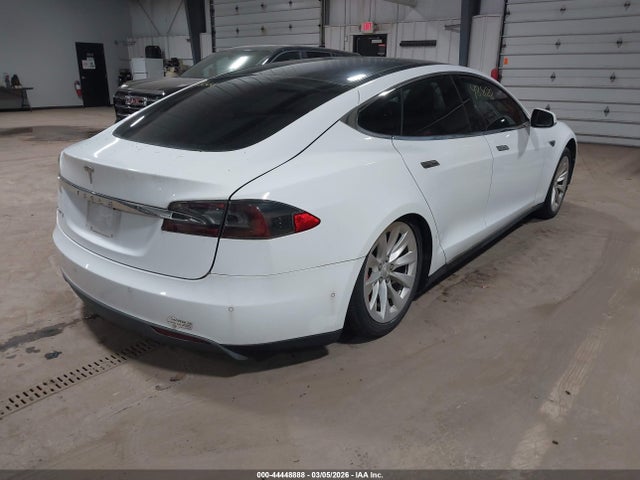 2016 TESLA MODEL S 5YJSA1E49GF126764 Photo 3
