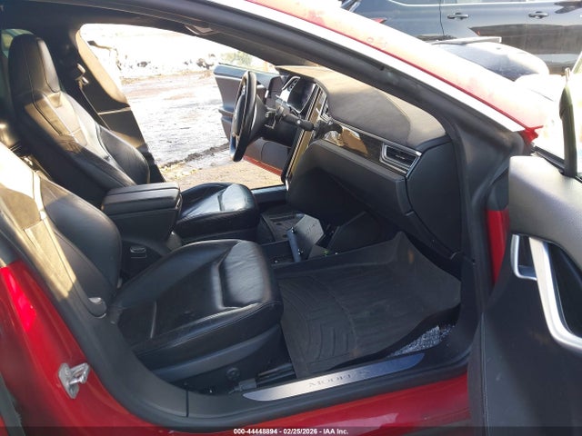 2015 TESLA MODEL S 5YJSA1H28FFP67767 Photo 4