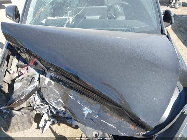 2025 TESLA MODEL Y 7SAYGDED5SF227130 Photo 9