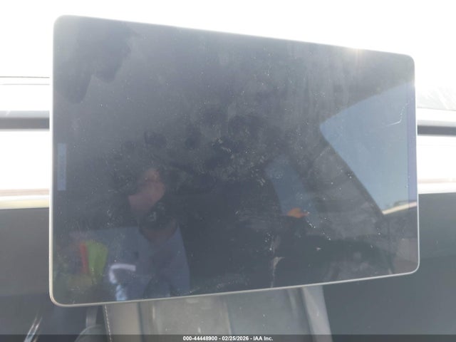 2025 TESLA MODEL Y 7SAYGDED5SF227130 Photo 6