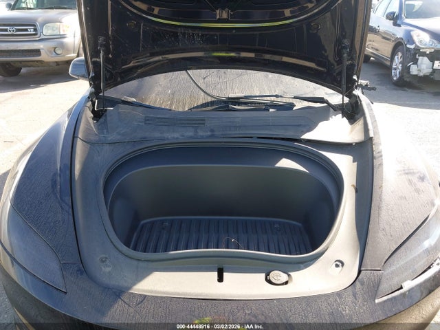 Tesla Model 3 Long Range All-wheel Drive 2025 5YJ3E1EB7SF939181 Image 10