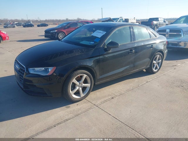 2015 AUDI A3 WAUBFGFF7F1105646 Photo 1