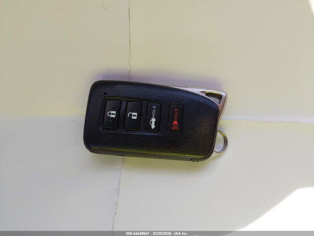 44448947 :رقم المزاد ، JTHBK1GG0E2136067 vin ، 2014 Lexus Es 350 مزاد بيع