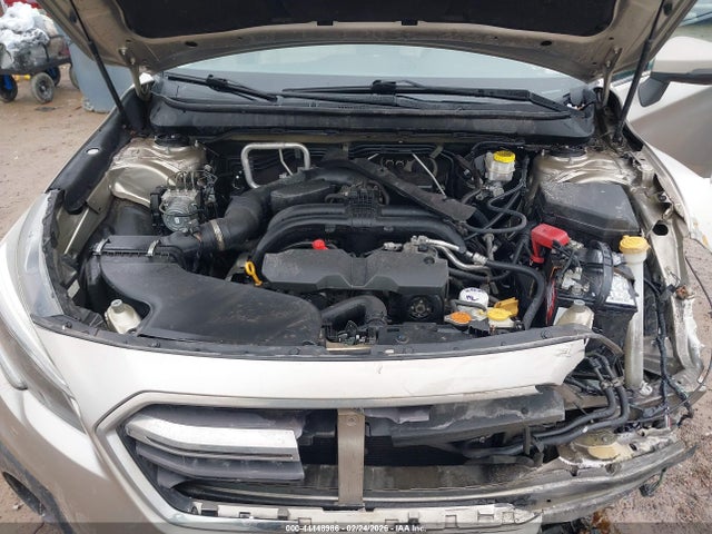 2018 SUBARU OUTBACK 4S4BSANC4J3288399 Photo 9