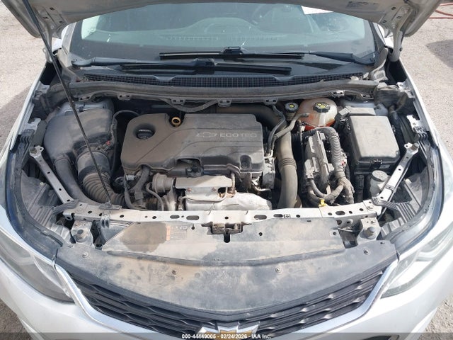 1G1BE5SM5H7168090 Chevrolet Cruze Lt Auto