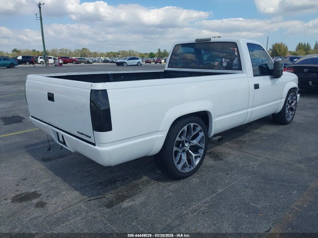 1998 Gmc Sierra 1500 Special მანქანა იყიდება აუქციონზე, vin: 1GTEK14W4WZ504432, აუქციონის ნომერი: 44449029